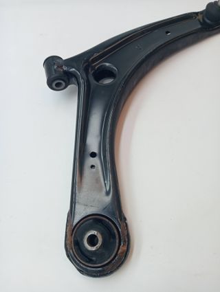 BRAZO SUSPENSION SUPERIOR TRASERO DERECHO MITSUBISHI ASX (GA