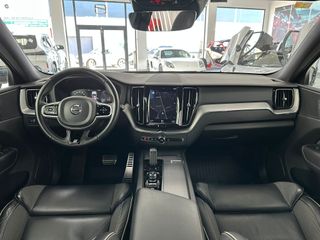 VOLVO XC60 R-DESING B4 2.0D 197CV AWD AUTO 8 VEL.