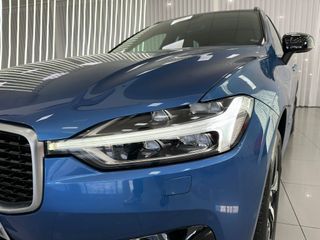 VOLVO XC60 R-DESING B4 2.0D 197CV AWD AUTO 8 VEL.