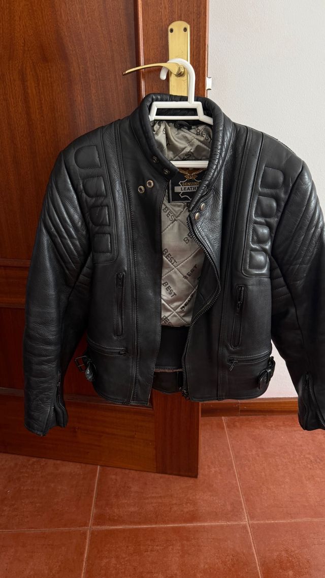 cazadoras de moto invierno. todas  tallas M.