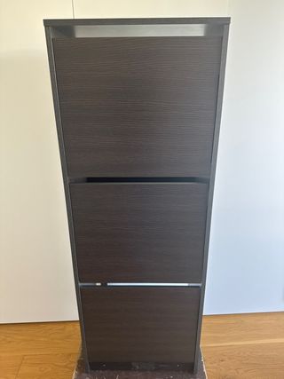 Scarpiera Ikea in legno marrone