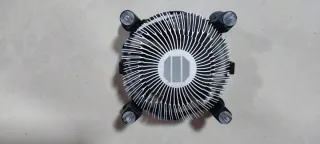 Intel Core i5-10400F LGA1200 Cooler