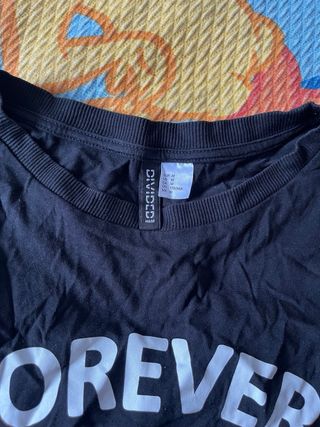 Camiseta H&M Forever or never...