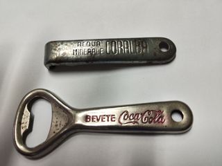 2 Vecchi Apribottiglie Coca-Cola e Coralba