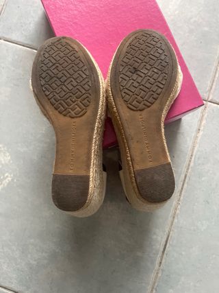 Sandali con zeppa Tommy Hilfiger