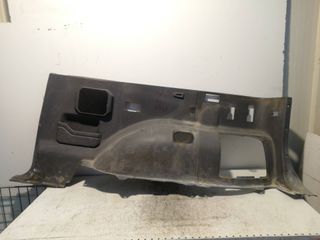 GUARNECIDO PUERTA TRASERA DERECHA MITSUBISHI MONTERO (V20/V4