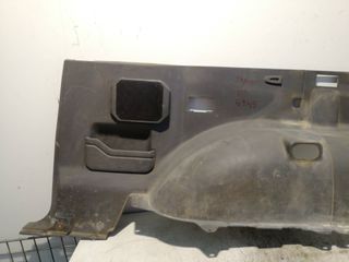 GUARNECIDO PUERTA TRASERA DERECHA MITSUBISHI MONTERO (V20/V4
