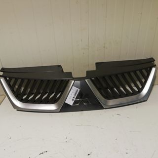 REJILLA DELANTERA MITSUBISHI CARISMA BERLINA 4 (DA0)