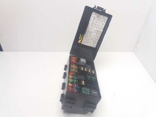 CAJA RELES / FUSIBLES FORD FOCUS (5)