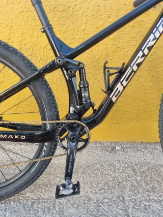 Berria Mako Doble Suspensión talla M