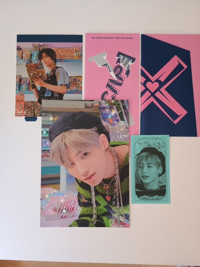 TXT THE CHAOS CHAPTER: FIGHT OR ESCAPE