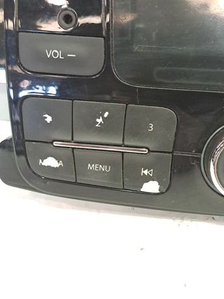 SISTEMA AUDIO / RADIO CD RENAULT CAPTUR (5)