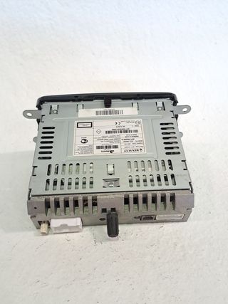 SISTEMA AUDIO / RADIO CD RENAULT CAPTUR (5)