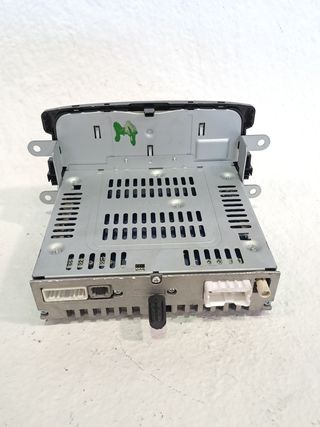 SISTEMA AUDIO / RADIO CD RENAULT CAPTUR (5)