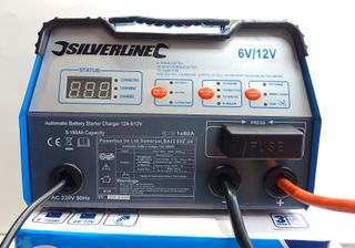 Silverline Tools 549095 Cargador y Arrancadore Bat