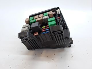 CAJA RELES / FUSIBLES HYUNDAI IX35