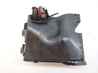 CAJA RELES / FUSIBLES HYUNDAI IX35