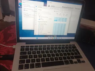 No TPM 2.0. Windows 11(25H2) installer for old pc.