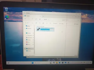 No TPM 2.0. Windows 11(25H2) installer for old pc.