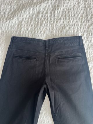 Pantalones negros