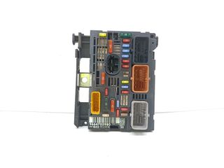 CAJA RELES / FUSIBLES PEUGEOT 3008