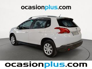 Peugeot 2008 VTI 82 Access 60 kW (82 CV)