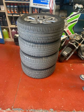Llantas Opel 225/55/17 con neumáticos