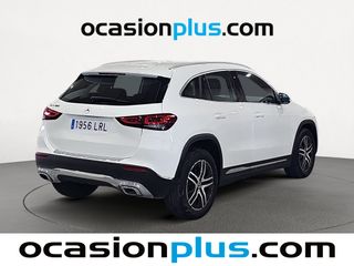 Mercedes-Benz GLA 180 100 kW (136 CV)