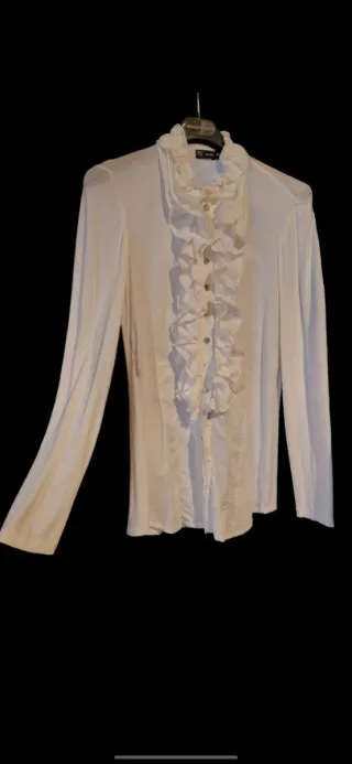 Camicia bianca con rouches