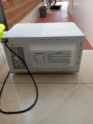 Microondas Confortec Blanco