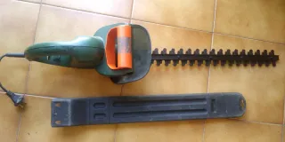 Tagliasiepi elettrico