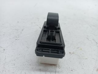 MANDO ELEVALUNAS TRASERO DERECHO MAZDA 6 LIM. (GH)