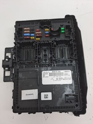 CAJA RELES / FUSIBLES FORD KUGA