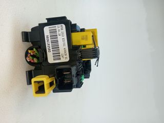 CAJA RELES / FUSIBLES PEUGEOT 308 (10)