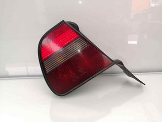 PILOTO TRASERO IZQUIERDO LANCIA DELTA (2)