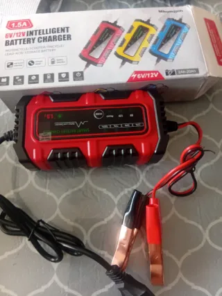 Cargador de baterías. Nuevo a estrenar