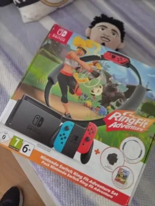 Nintendo. Con juegos y fundas de regalo 