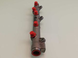 RAMPA INYECTORA BMW SERIE 3 BERLINA (E90)
