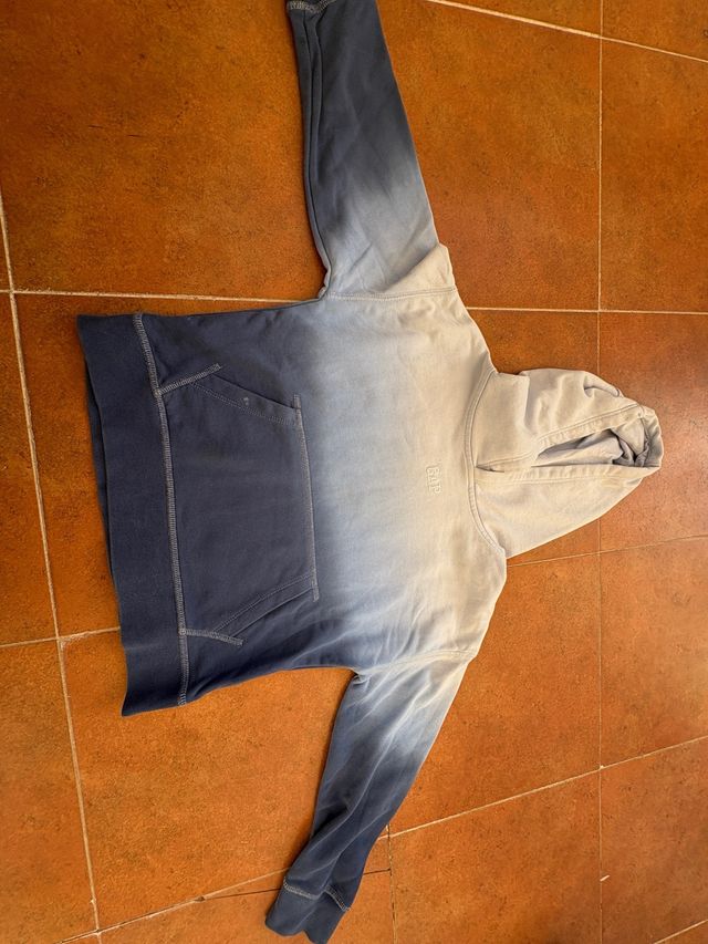 Sudadera niño degradado azul y blanco
