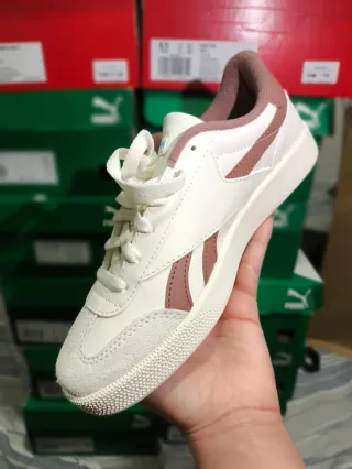 Reebok Smash Edge Blanco y Marrón