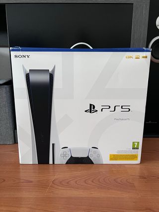 PlayStation 5 1TB + mando ps5
