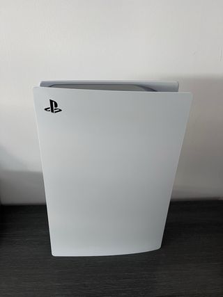 PlayStation 5 1TB + mando ps5