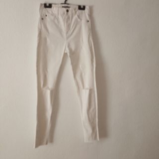 Pantalón pitillo Bershka 38