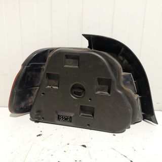 PILOTO TRASERO DERECHO BMW SERIE 5 BERLINA (E39) (3)