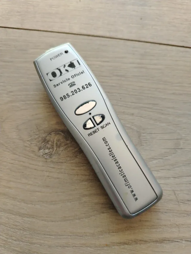 Mini Radio FM con Linterna