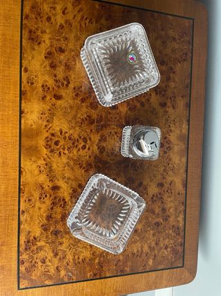 Juego de cristal decorativo