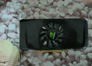 TARGETA GRÁFICA NVIDIA GTS 545 DE 1GB GDDR5