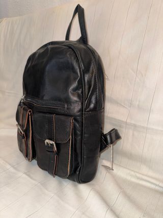 Mochila de cuero unisex negra