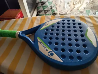 Raqueta de pádel ARTENGO buen estado