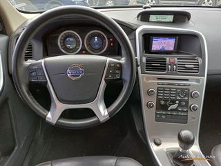 VOLVO XC60 D5 AWD SUMMUM